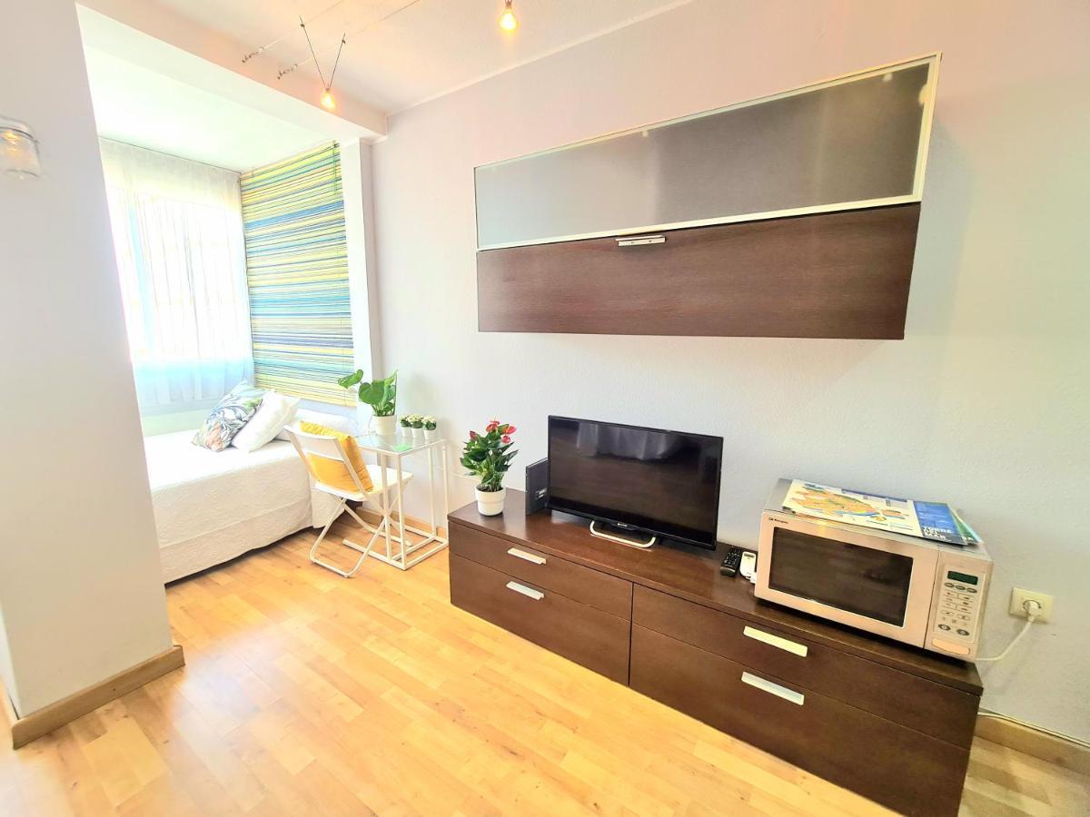Aa Guest - El Mono De Torre Del Mar Eco Apartment Eksteriør bilde
